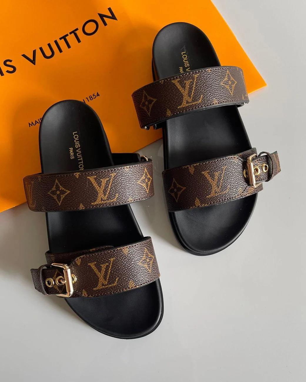 Sandalia Lv Premium